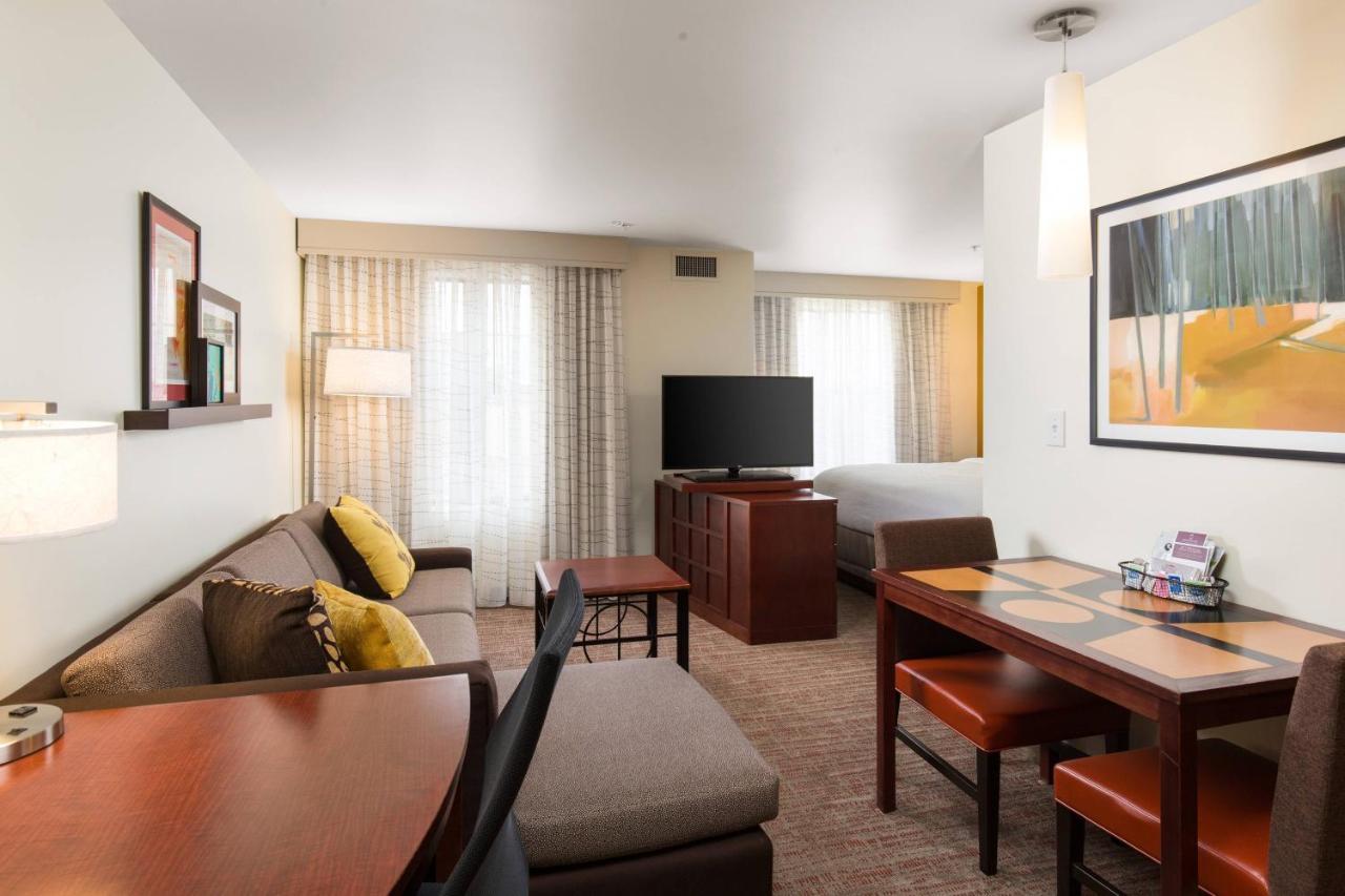 Residence Inn By Marriott Springfield Old Keene Mill Экстерьер фото