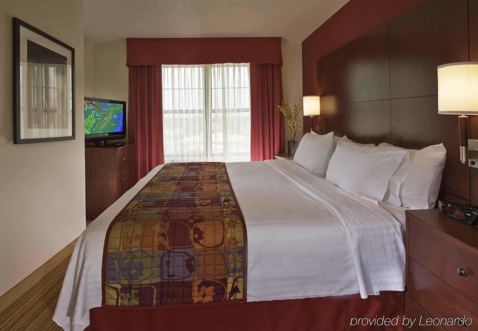 Residence Inn By Marriott Springfield Old Keene Mill Номер фото