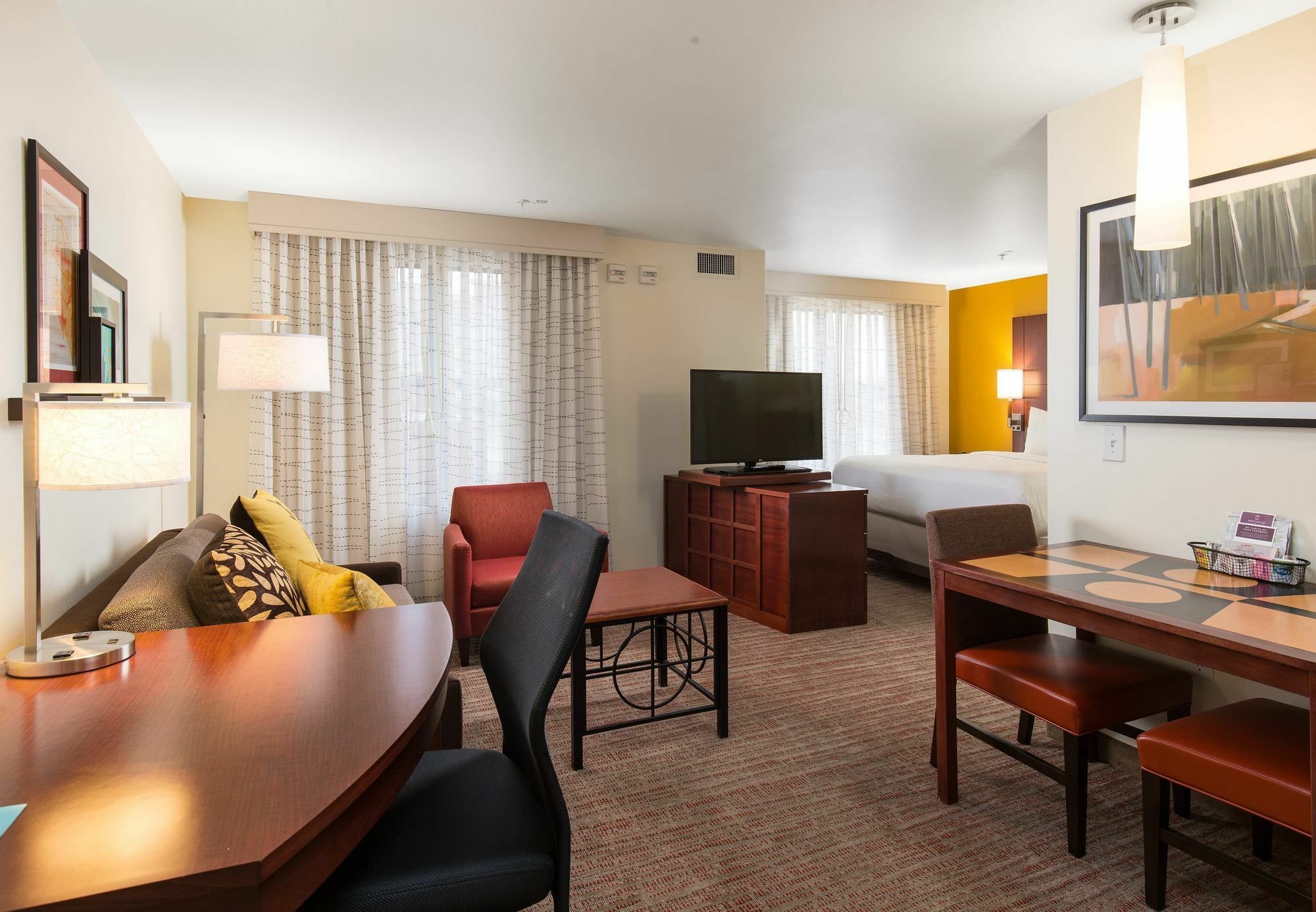 Residence Inn By Marriott Springfield Old Keene Mill Экстерьер фото
