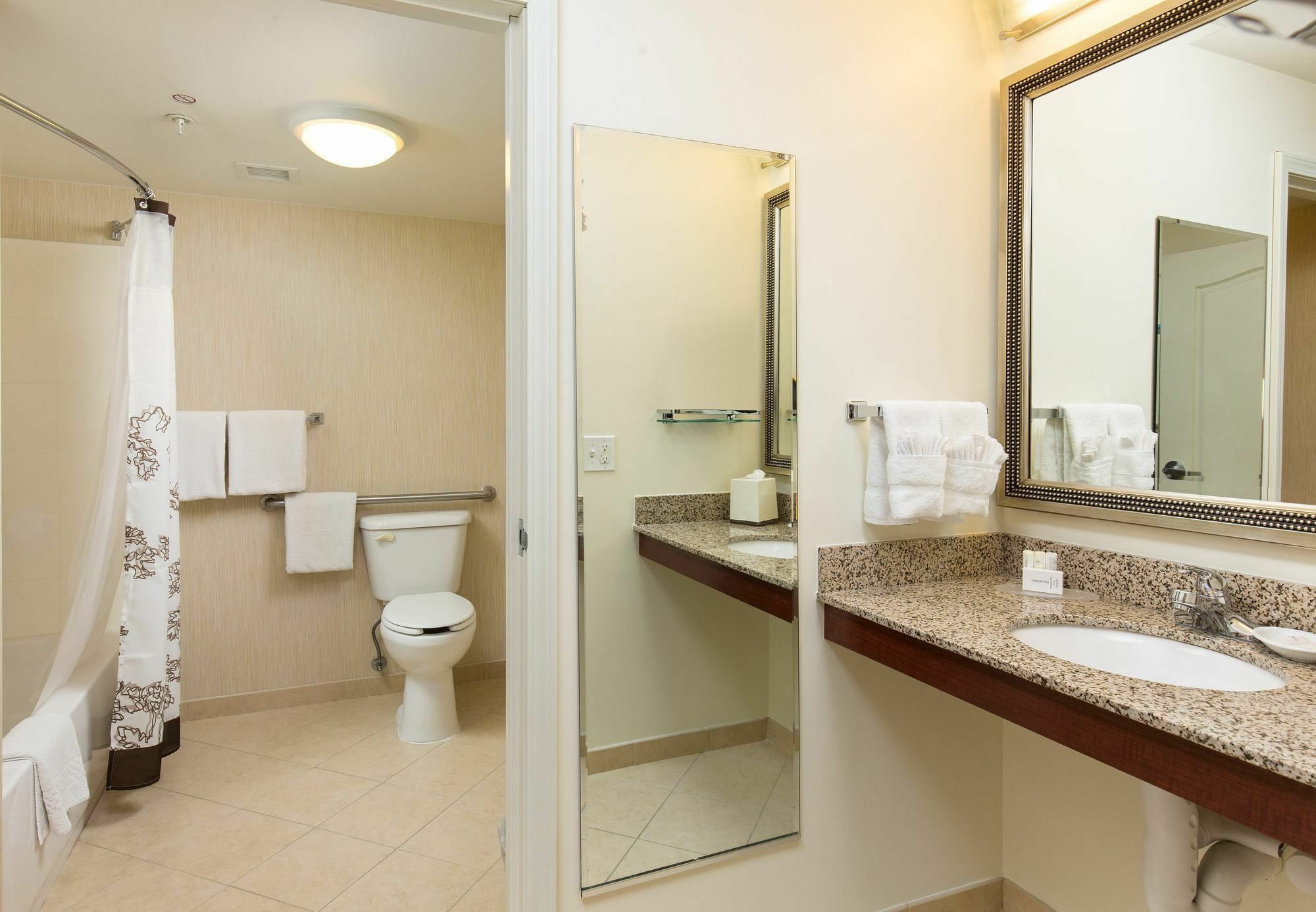 Residence Inn By Marriott Springfield Old Keene Mill Экстерьер фото