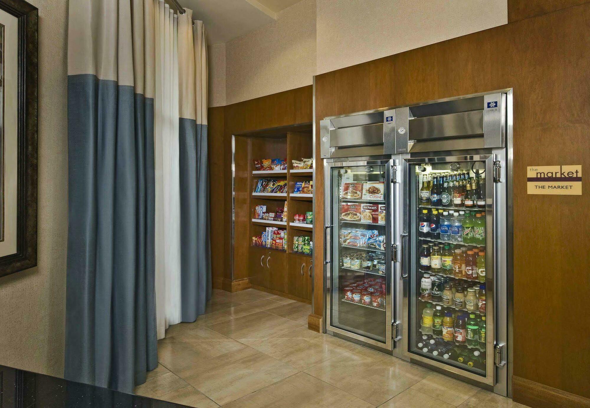 Residence Inn By Marriott Springfield Old Keene Mill Экстерьер фото